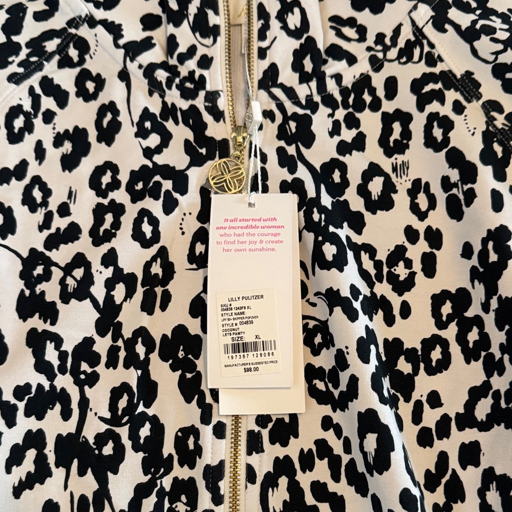 Lilly Pulitzer Black & White Leopard Half-Zip NWT - Picture 2 of 2